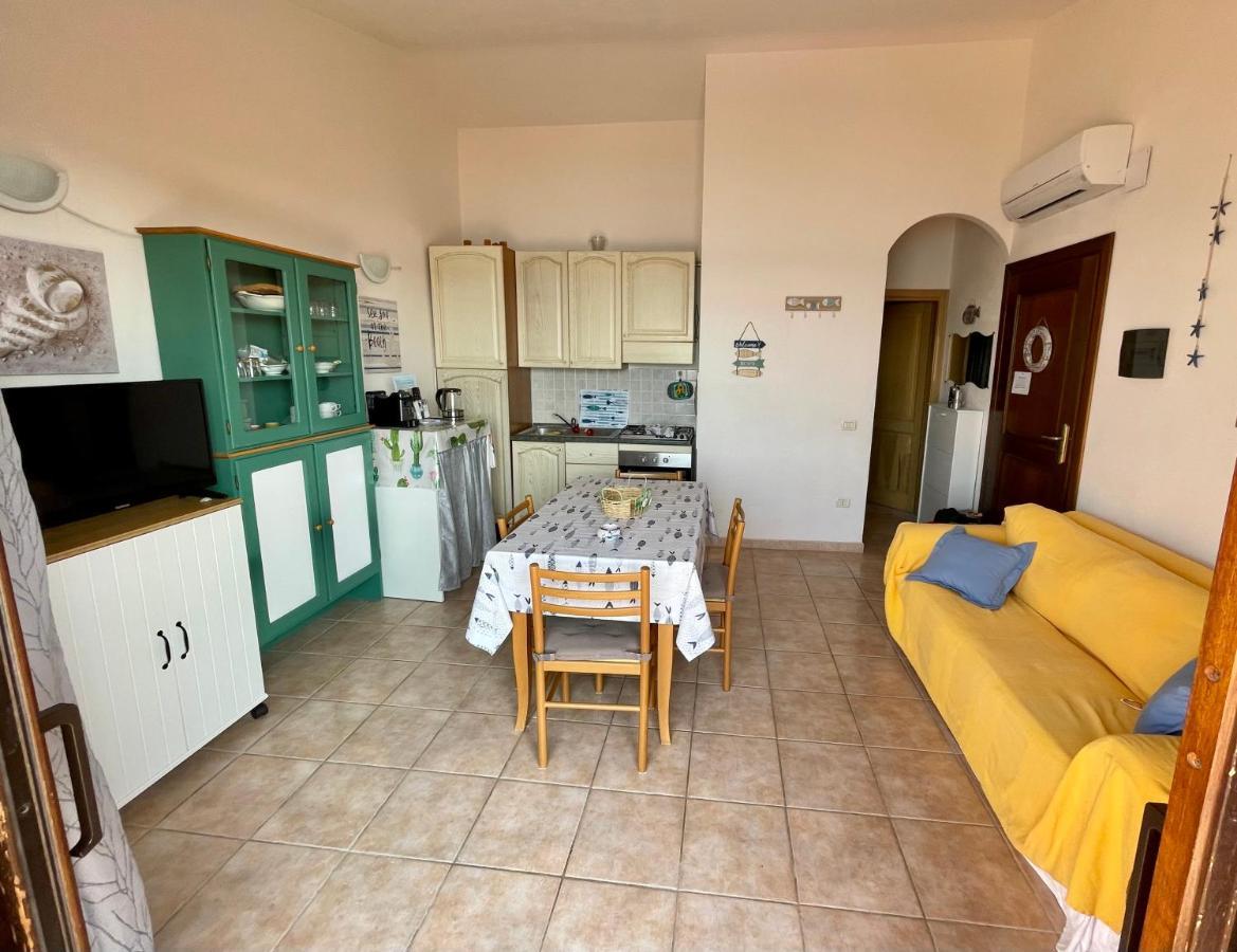 Appartamento Fronte Mare Residence Weber 马达莱纳 外观 照片
